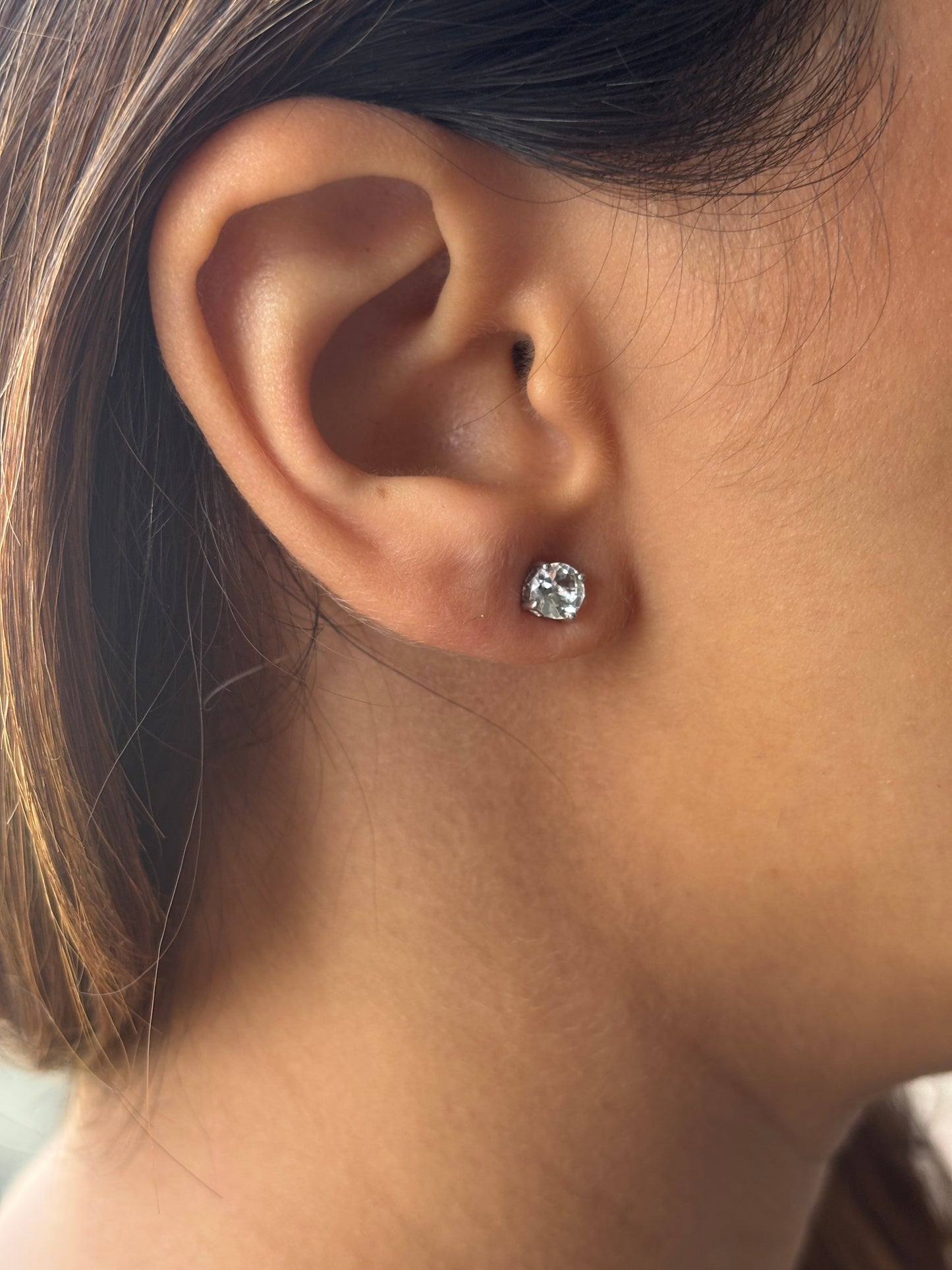 Single Stone Stud Earrings